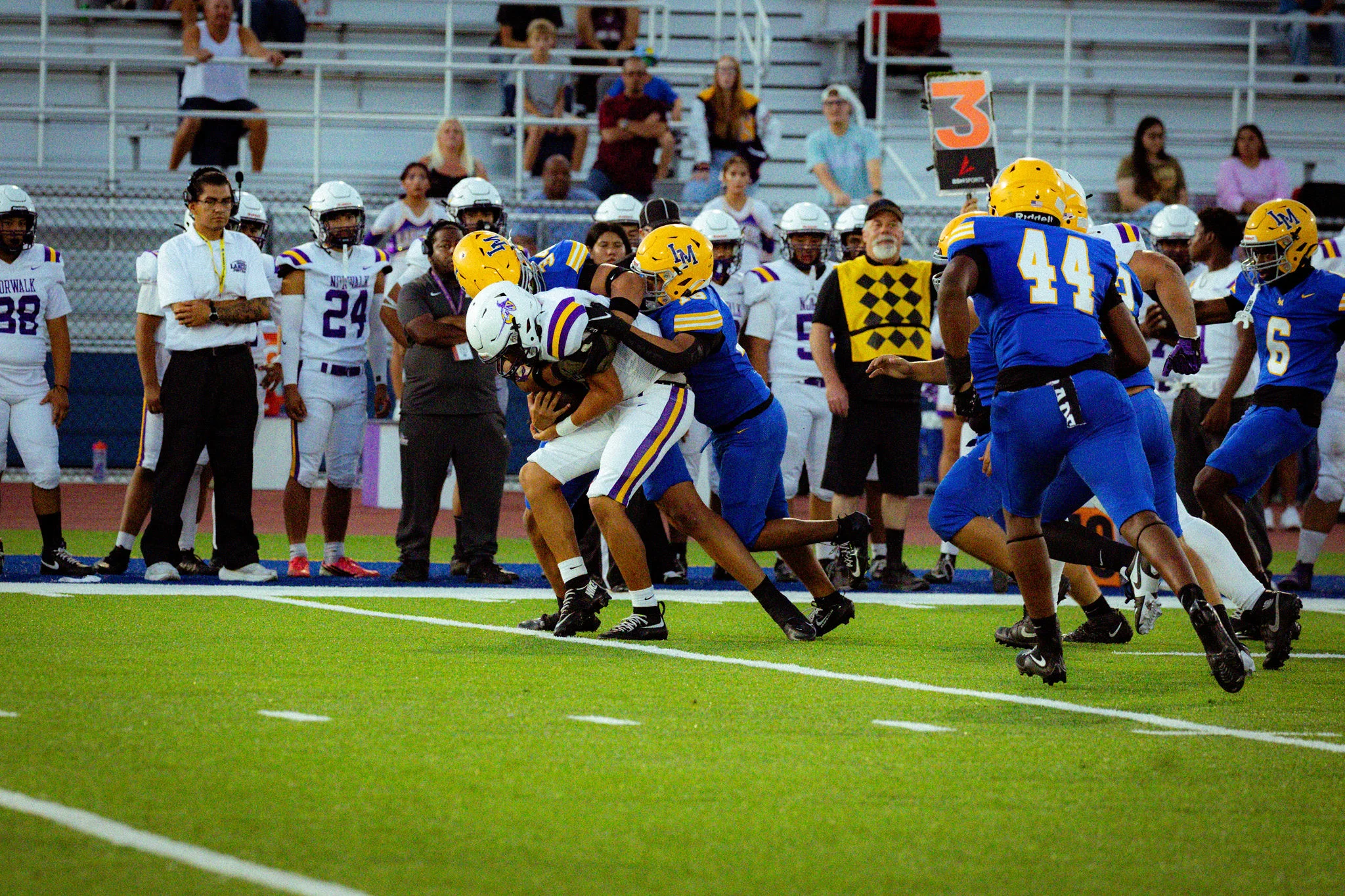 Defender making the stop for La Mirada